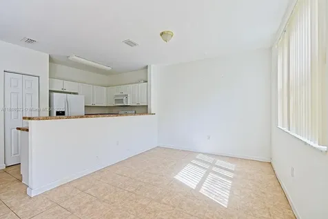 1015 NE 41st Place Homestead FL 33033