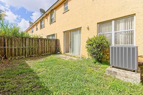 1015 NE 41st Place Homestead FL 33033