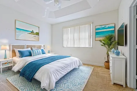 1015 NE 41st Place Homestead FL 33033