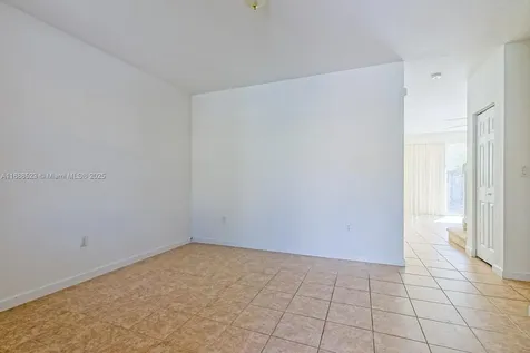 1015 NE 41st Place Homestead FL 33033