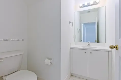 1015 NE 41st Place Homestead FL 33033