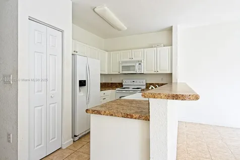 1015 NE 41st Place Homestead FL 33033