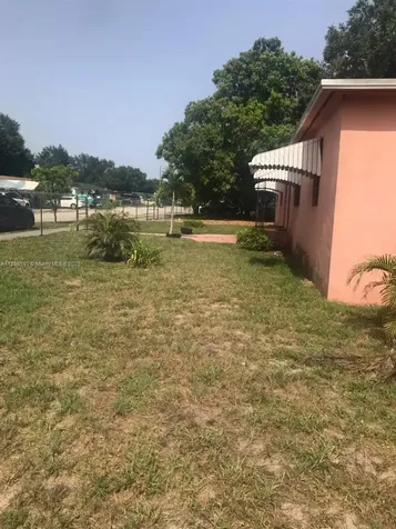 Miami FL 33147