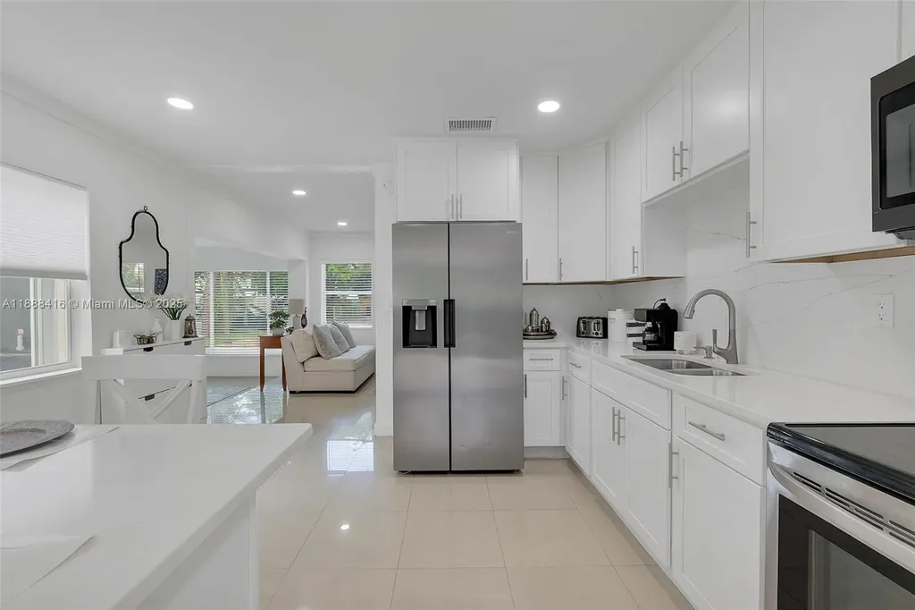 139 SW 21st Way Fort Lauderdale FL 33312