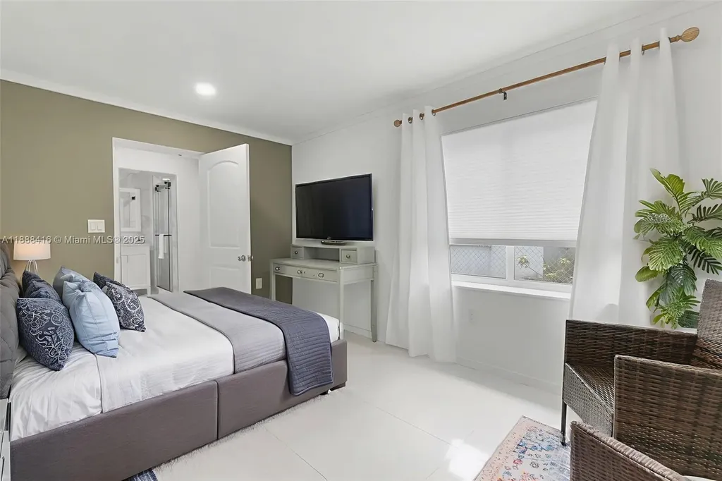 139 SW 21st Way Fort Lauderdale FL 33312