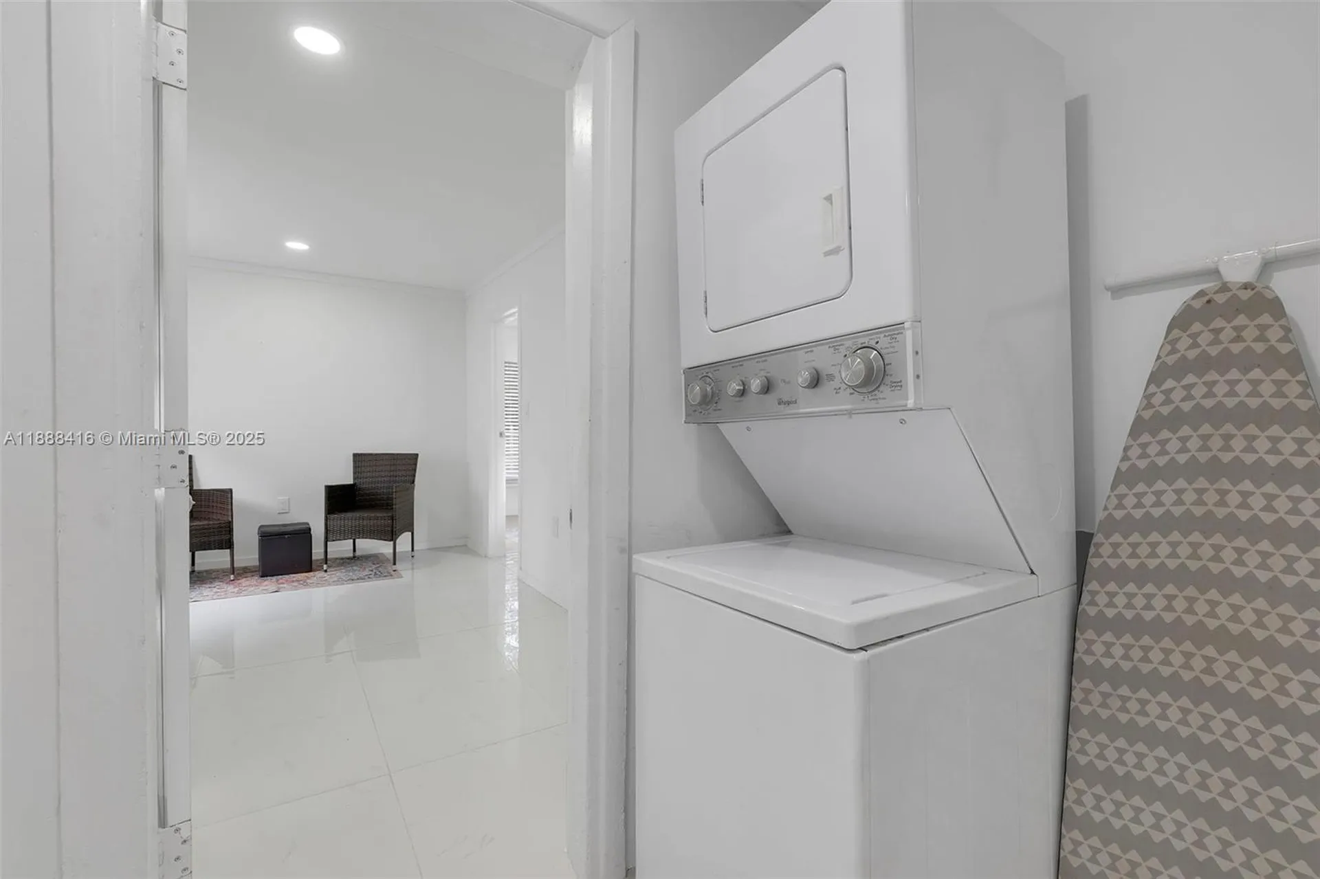 139 SW 21st Way Fort Lauderdale FL 33312