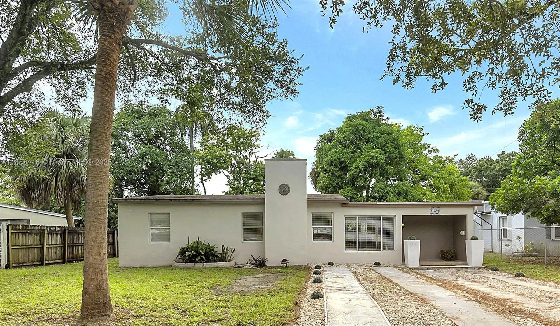 139 SW 21st Way Fort Lauderdale FL 33312