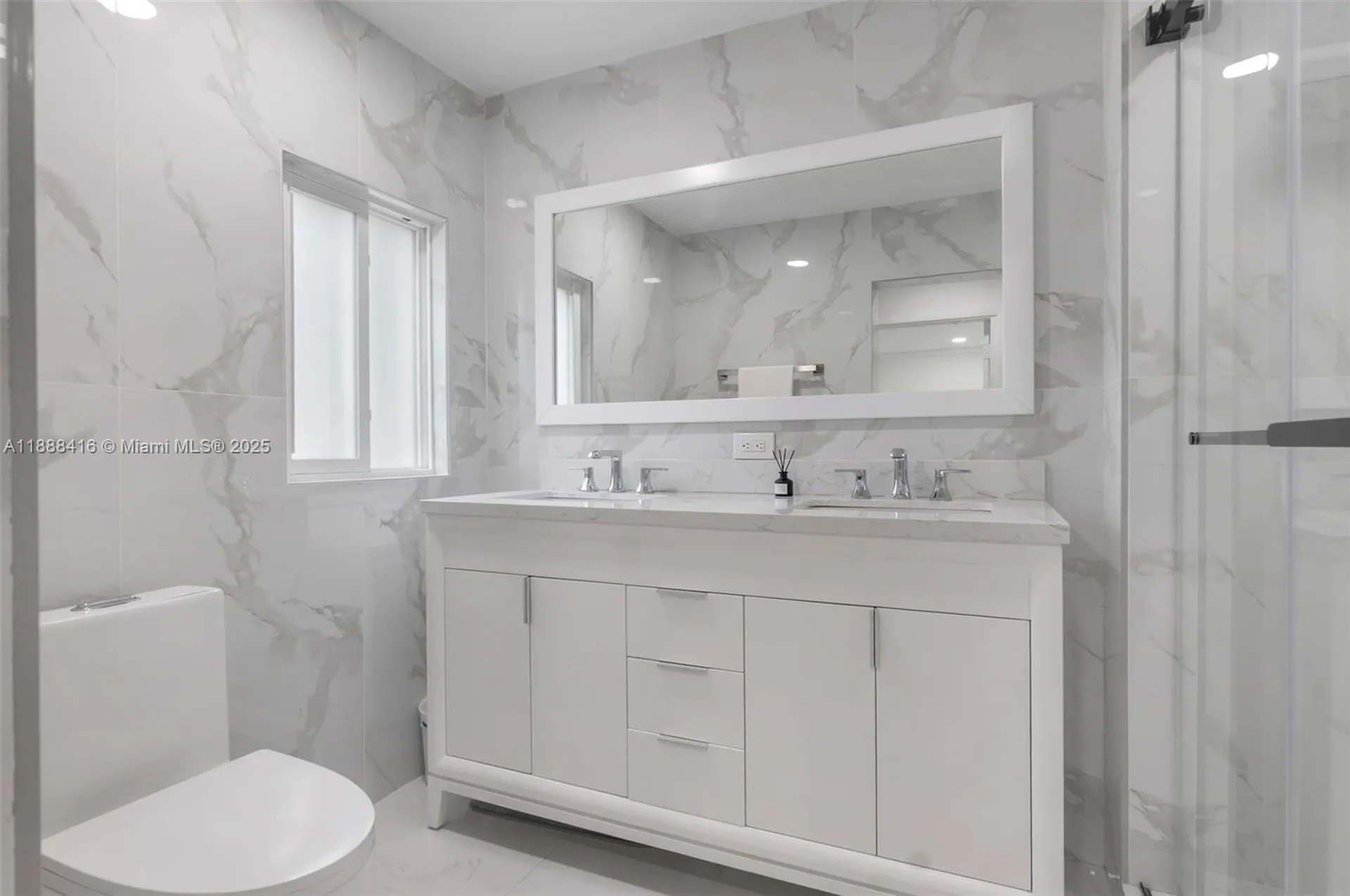 139 SW 21st Way Fort Lauderdale FL 33312