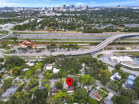139 SW 21st Way Fort Lauderdale FL 33312