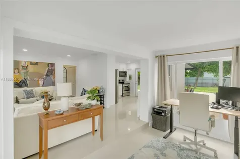 139 SW 21st Way Fort Lauderdale FL 33312