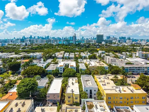 1329 Pennsylvania Avenue Miami Beach FL 33139