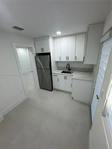 9335 SW 17th Street Miami FL 33165