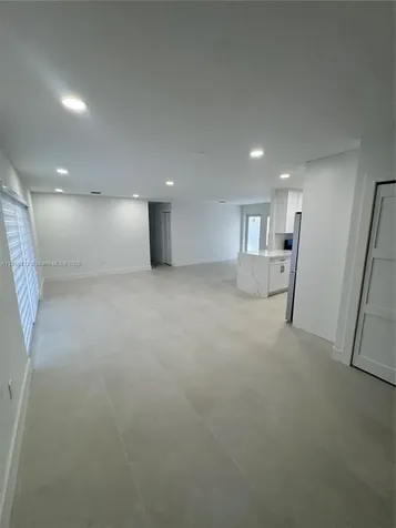 9335 SW 17th Street Miami FL 33165