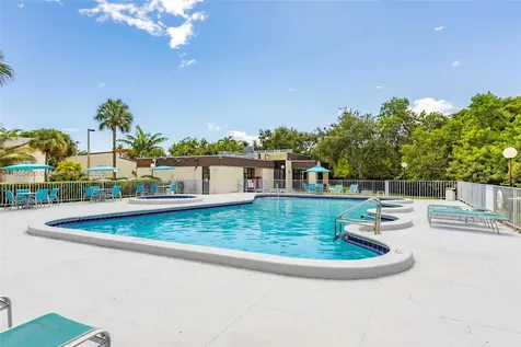 19440 NE 26th Avenue Miami FL 33180