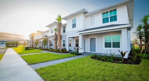 10241 SW Newberry Avenue Port St. Lucie FL 34987