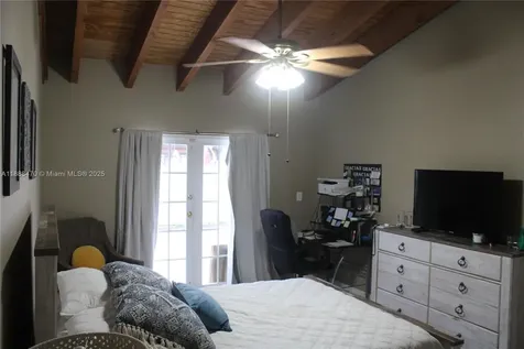 2330 Plum Court Pembroke Pines FL 33026