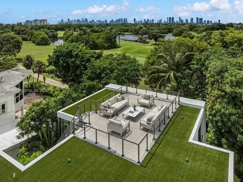 3114 Prairie Avenue Miami Beach FL 33140