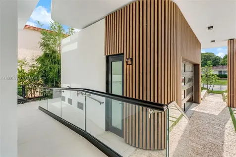 3114 Prairie Avenue Miami Beach FL 33140