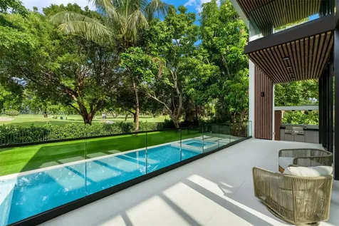 3114 Prairie Avenue Miami Beach FL 33140