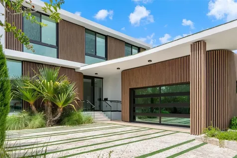 3114 Prairie Avenue Miami Beach FL 33140