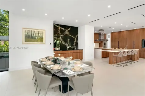 3114 Prairie Avenue Miami Beach FL 33140