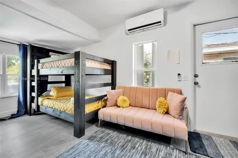 5830 NE 14th Road Fort Lauderdale FL 33334