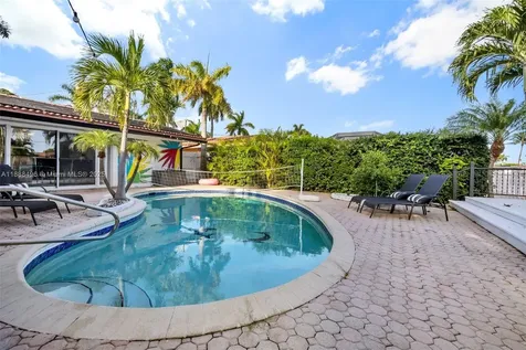 5830 NE 14th Road Fort Lauderdale FL 33334