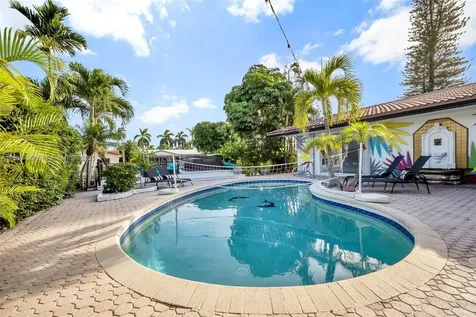 5830 NE 14th Road Fort Lauderdale FL 33334