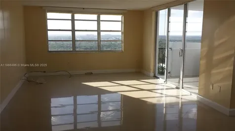 2750 NE 183rd Street Aventura FL 33160