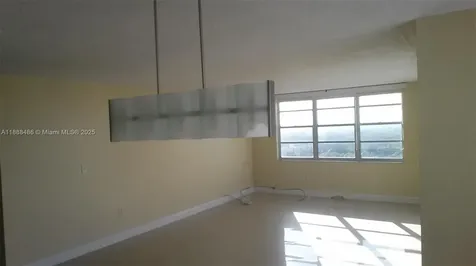 2750 NE 183rd Street Aventura FL 33160