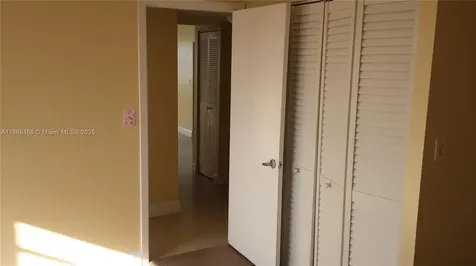 2750 NE 183rd Street Aventura FL 33160