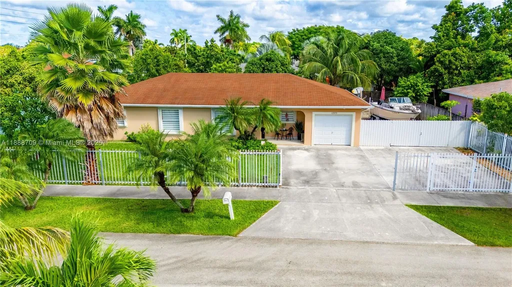 13375 SW 264th Terrace Homestead FL 33032