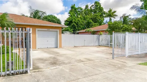 13375 SW 264th Terrace Homestead FL 33032