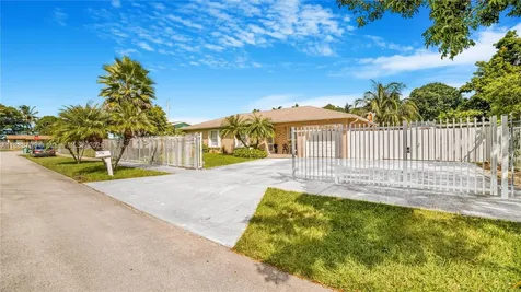 13375 SW 264th Terrace Homestead FL 33032