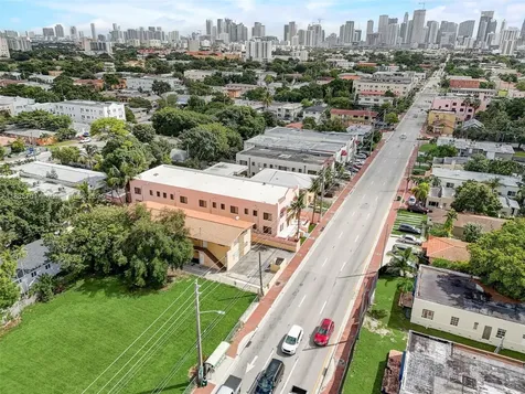 1553 SW 7th Street Miami FL 33135