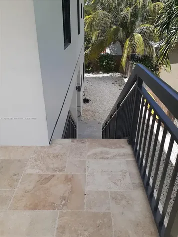 23 Jenny Lane Key Largo FL 33037