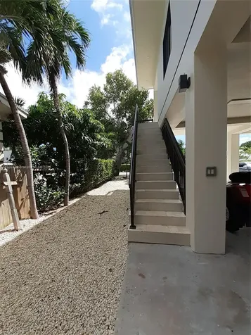 23 Jenny Lane Key Largo FL 33037