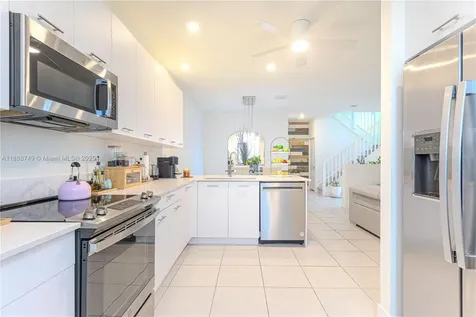 4260 NW 82nd Avenue Doral FL 33166