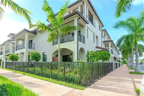 4260 NW 82nd Avenue Doral FL 33166
