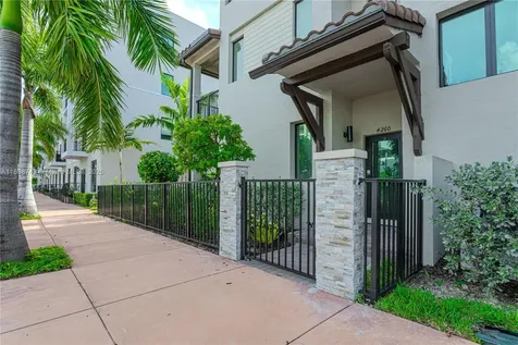 4260 NW 82nd Avenue Doral FL 33166