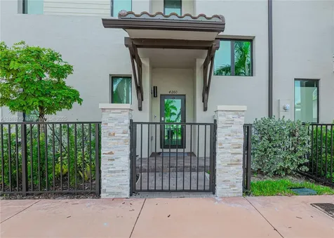 4260 NW 82nd Avenue Doral FL 33166