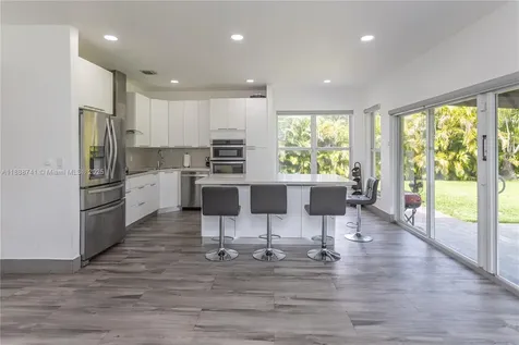 507 Hunting Lodge Drive Miami Springs FL 33166