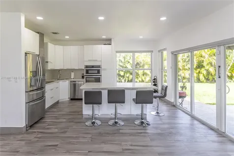507 Hunting Lodge Drive Miami Springs FL 33166