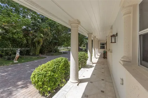 507 Hunting Lodge Drive Miami Springs FL 33166
