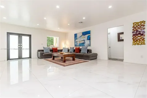 507 Hunting Lodge Drive Miami Springs FL 33166