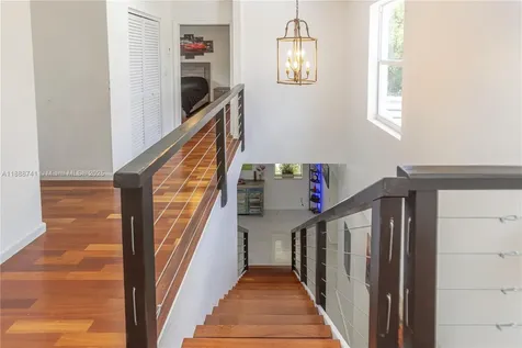 507 Hunting Lodge Drive Miami Springs FL 33166