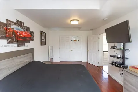 507 Hunting Lodge Drive Miami Springs FL 33166