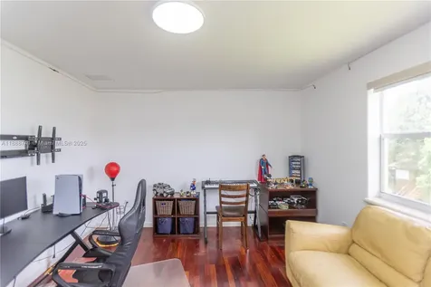 507 Hunting Lodge Drive Miami Springs FL 33166