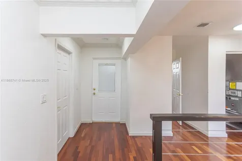 507 Hunting Lodge Drive Miami Springs FL 33166