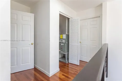 507 Hunting Lodge Drive Miami Springs FL 33166